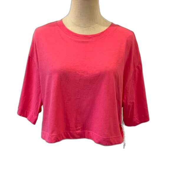 BDG Tops - BDG Urban Outfitters Cropped Pink Tee Short Sleeves Large NEW NWT